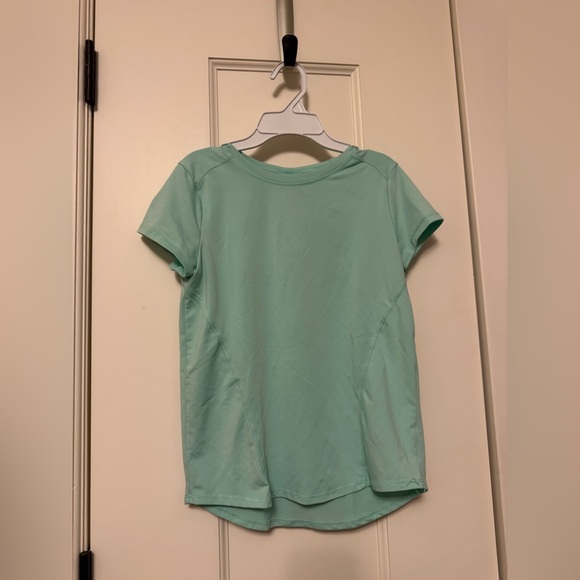 all in motion Other - All In Motion Tween Active Dri Fit Keyhole Back Top Size Girls 10-12 Large